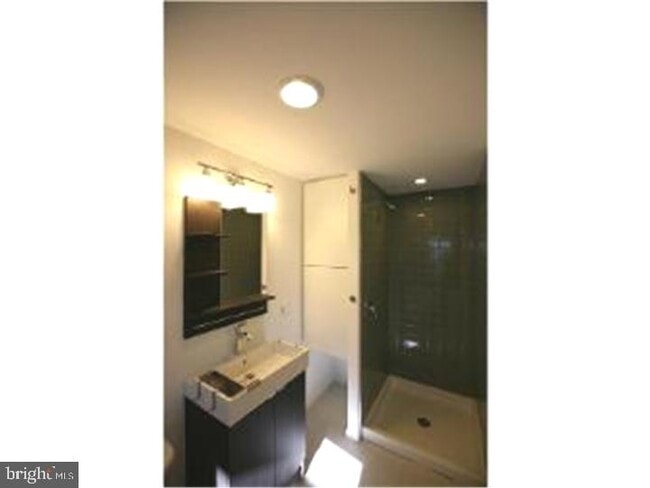 Building Photo - 209 W Wildey St