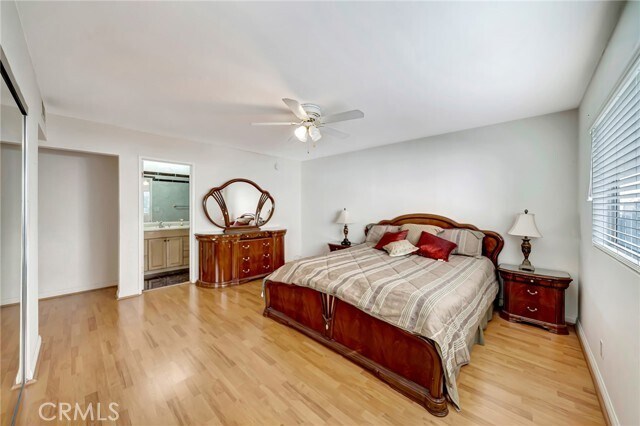 Building Photo - 5315 Zelzah Ave