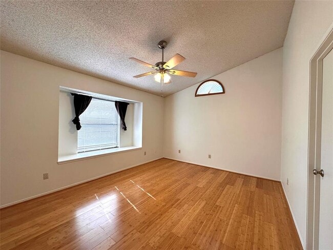 Building Photo - 4611 Tobago Cove