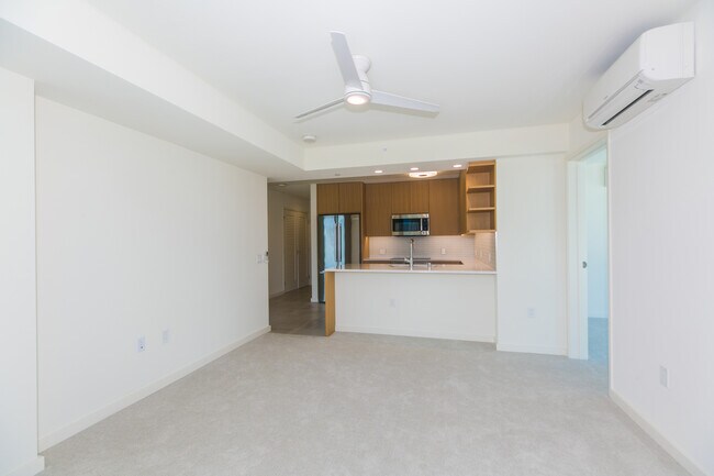 Building Photo - 1388 Kapiolani Blvd