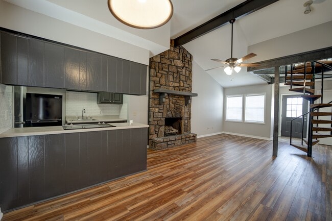 Building Photo - 13811 Turnberry Ln