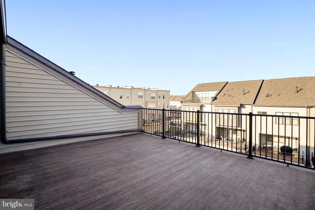 Building Photo - 22954 Sullivans Cove Sq