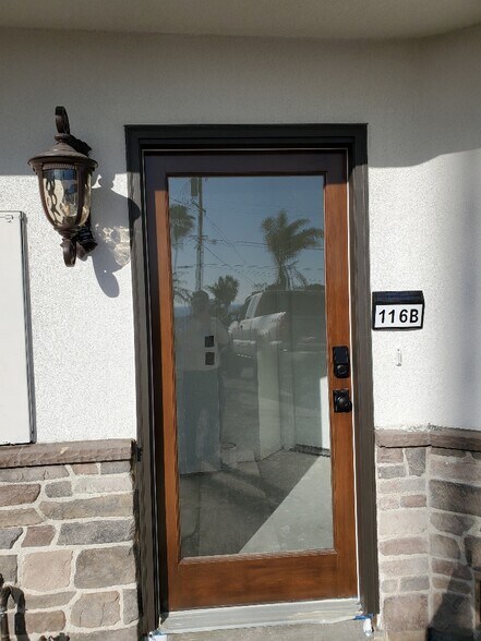 Building Photo - 116 E Avenida de los Lobos Marinos