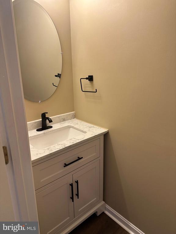 Building Photo - 7114 Wytheville Cir