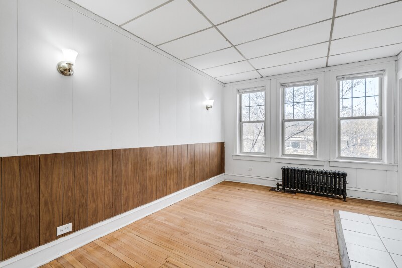 Building Photo - 1440 W Howard St