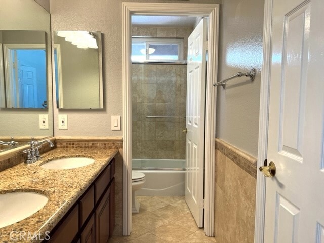 Building Photo - 2352 Eaglewood Dr