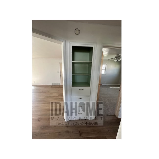 Building Photo - Charming single family home for rent close to Alameda Park!