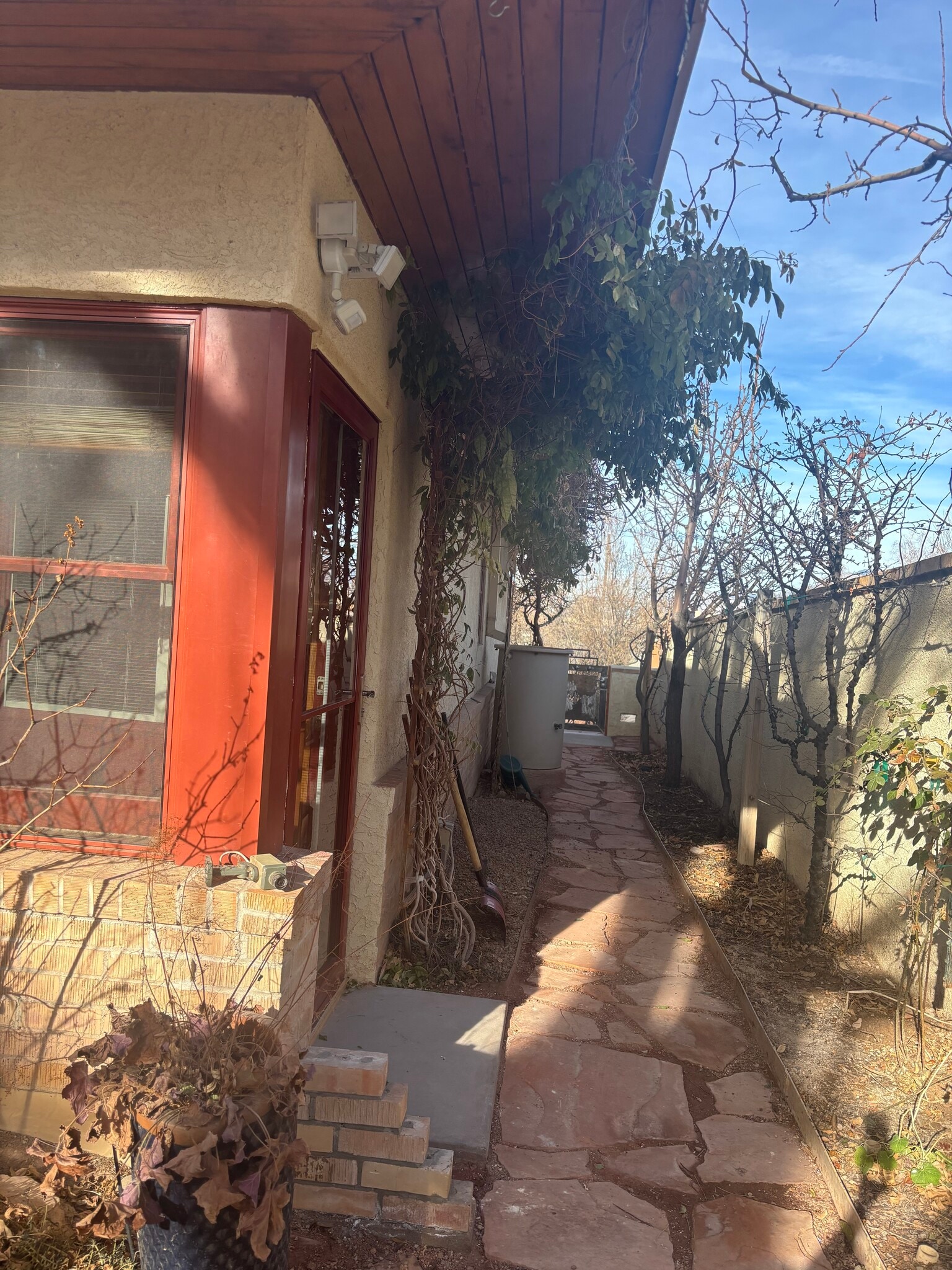 Building Photo - 1400 Sigma Chi Rd NE