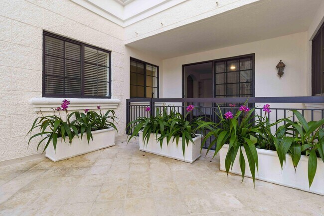 Building Photo - 233 S Federal Hwy