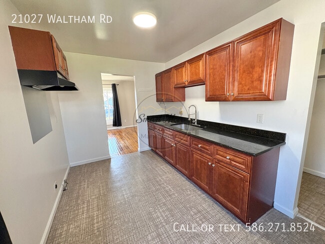 Building Photo - 21027 Waltham Rd