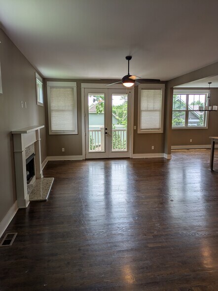 Building Photo - 2024B Straightway Ave