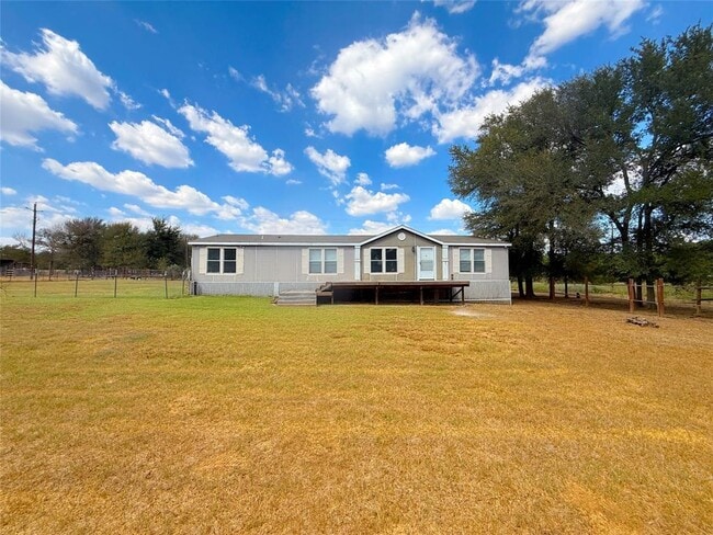 Building Photo - 3063 Co Rd 484