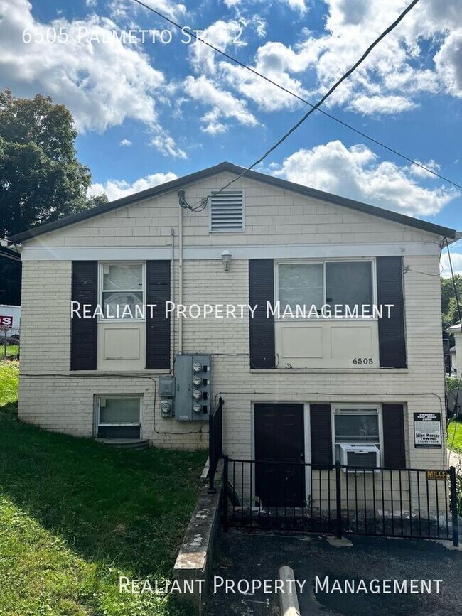 Primary Photo - 6505 Palmetto St