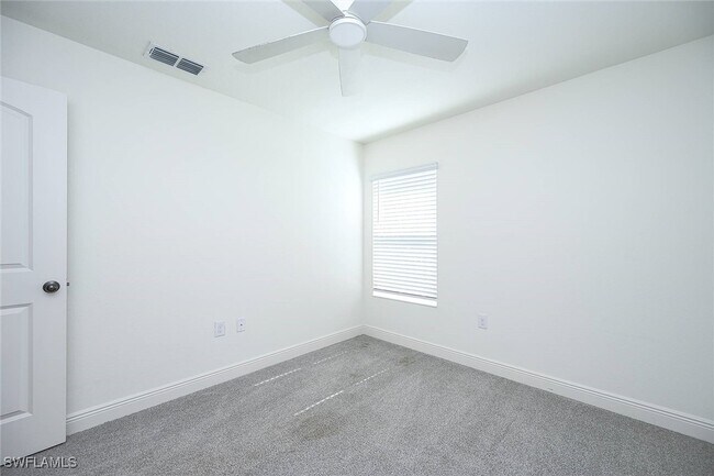 Building Photo - 6548 Bay Ridge Way