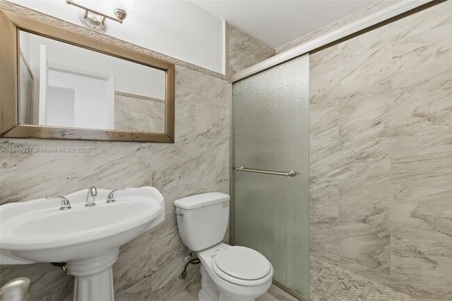 Building Photo - 624 NW 11th St