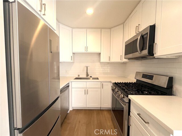 Building Photo - 8308 Clinton Ave