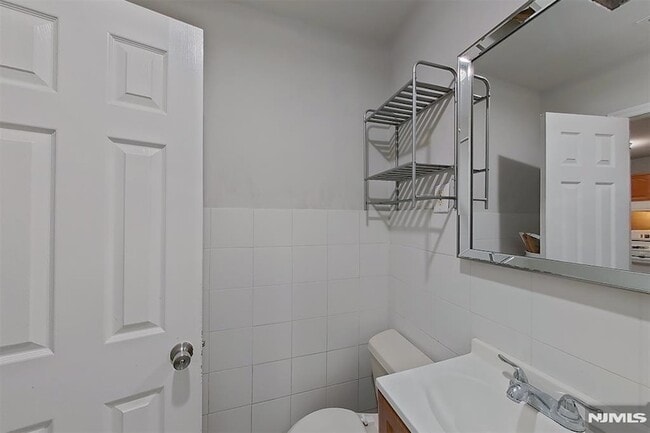 Building Photo - 10 Fleming Ave