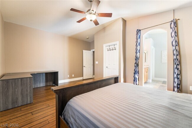 Building Photo - 5581 Exotic Rosette Ave