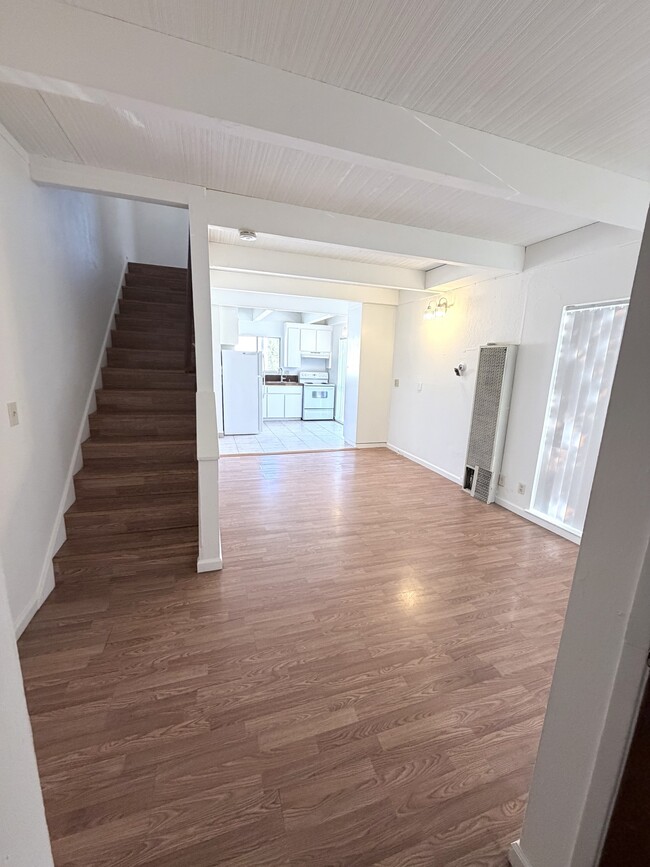 Building Photo - 7201-7245 Bark Ln