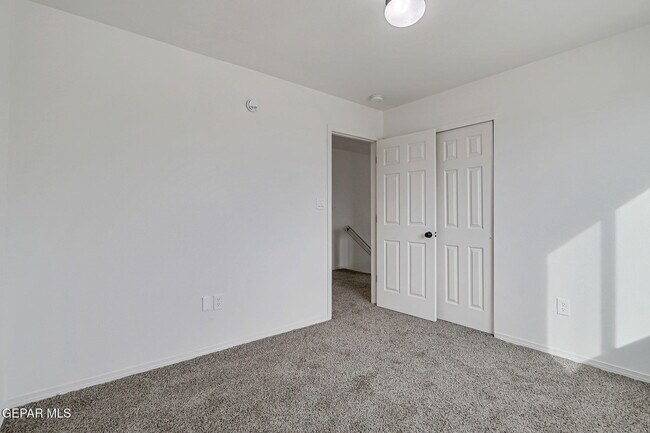 Building Photo - 14188 Strata Rock Dr