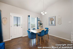 Building Photo - 1100-1102 Stanley Wy