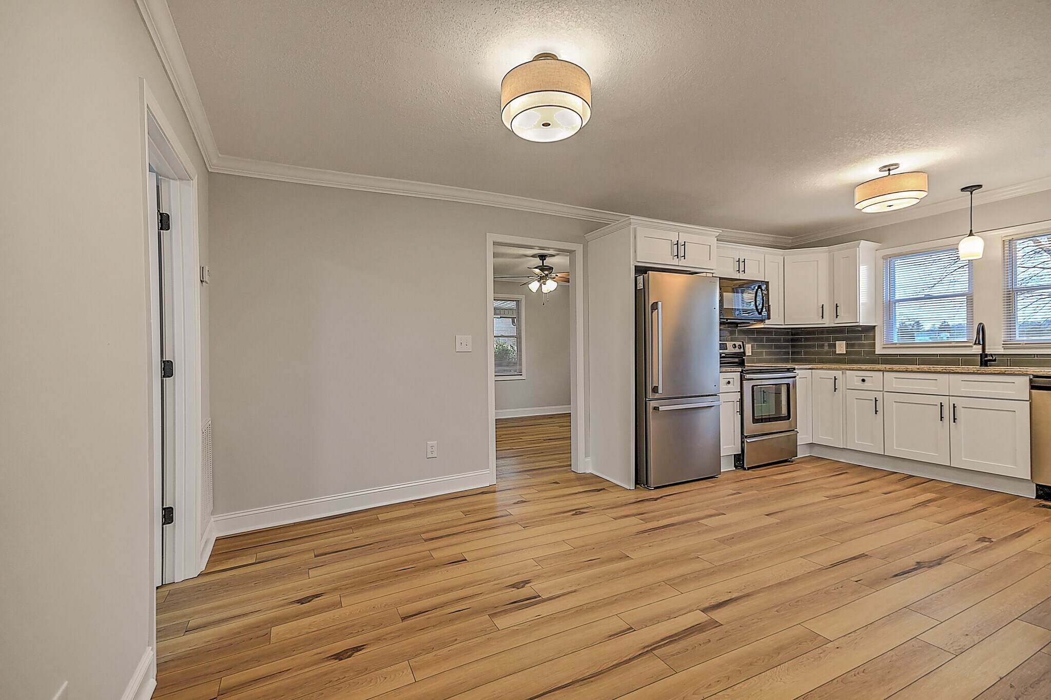 Building Photo - 1104 Old Boones Creek Rd