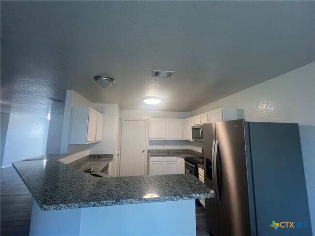Building Photo - 5504 Holster Dr
