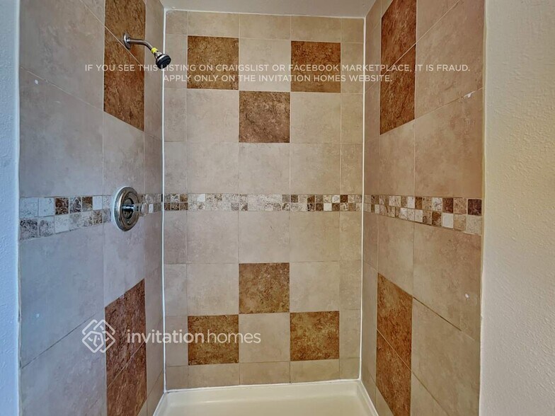 Building Photo - 14256 N 37th Way