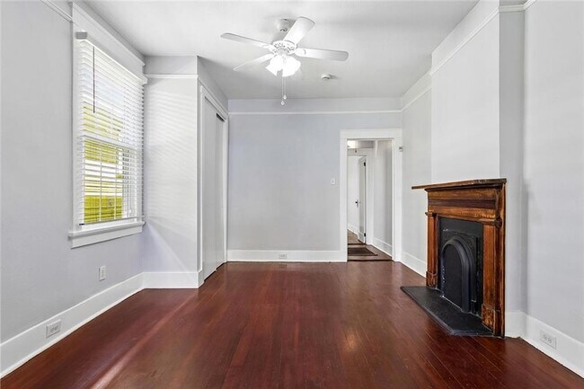 Building Photo - 619 Ninth St