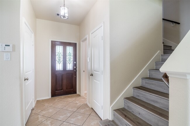 Building Photo - 13546 Smith Lake Ln