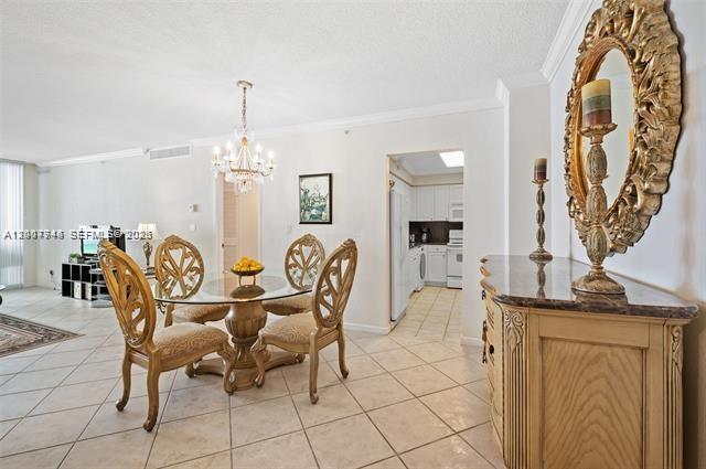 Building Photo - 2501 S Ocean Dr