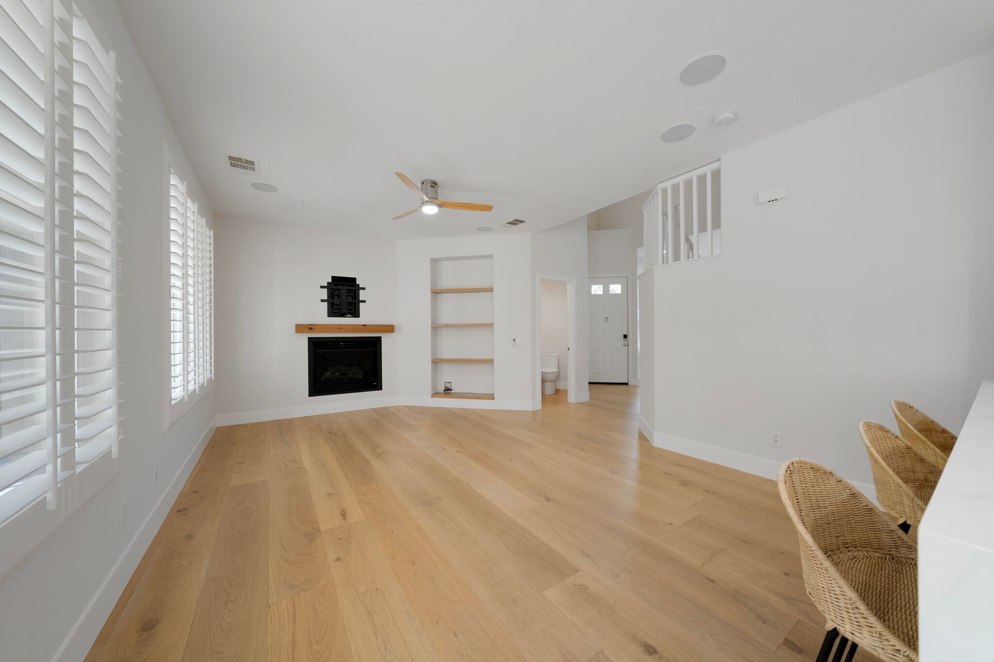 Building Photo - 25352 Avanti Ct