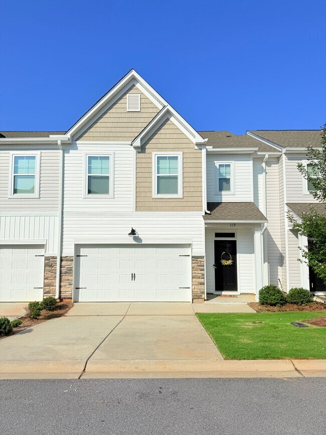 Primary Photo - 113 Sweet Almond Ct