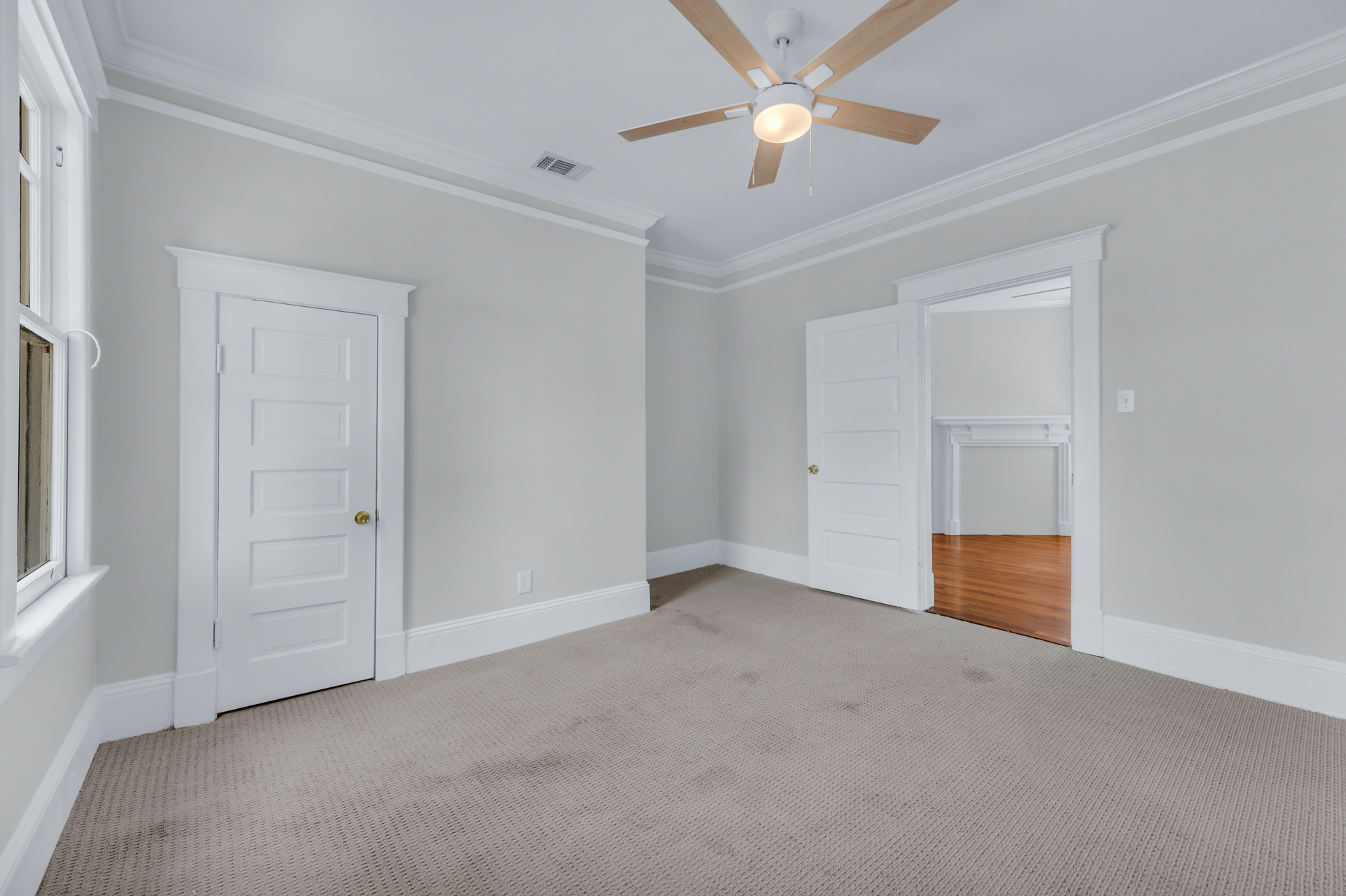 Building Photo - 717 Seiler Ave