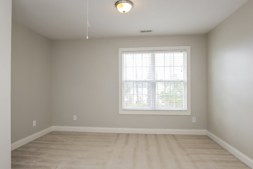 Building Photo - 120 Braxman Ln