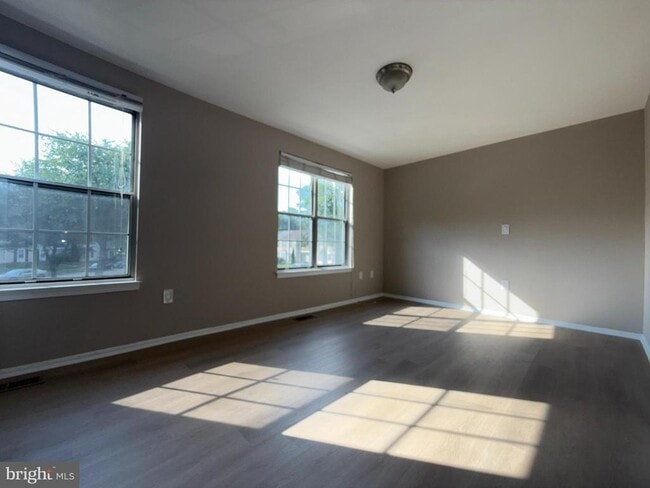 Building Photo - 2119 Princess Anne Ct
