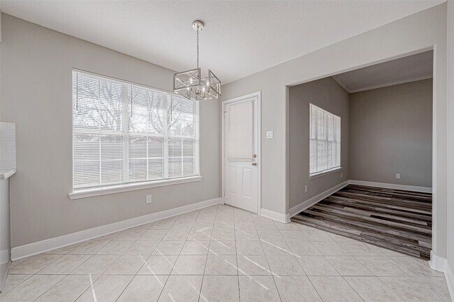 Building Photo - 8714 Garrett St