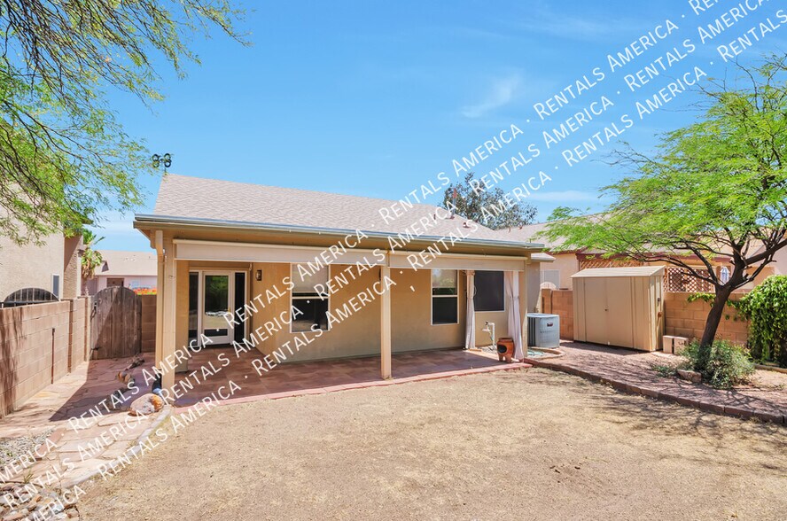 Building Photo - 7620 S Trumpet Vine Ave