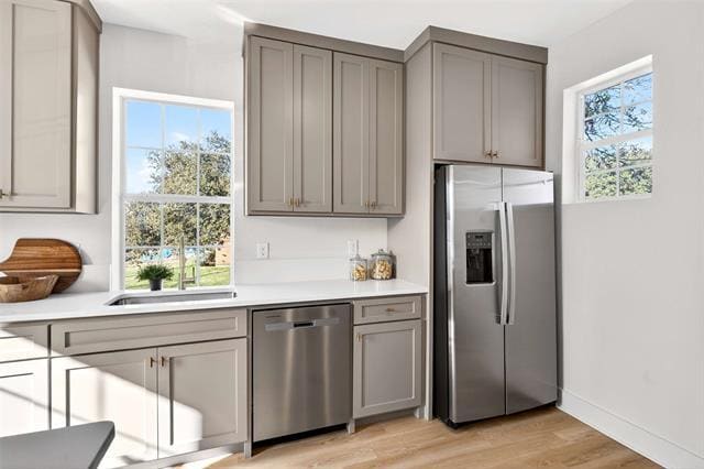 Building Photo - 439 W 9th St