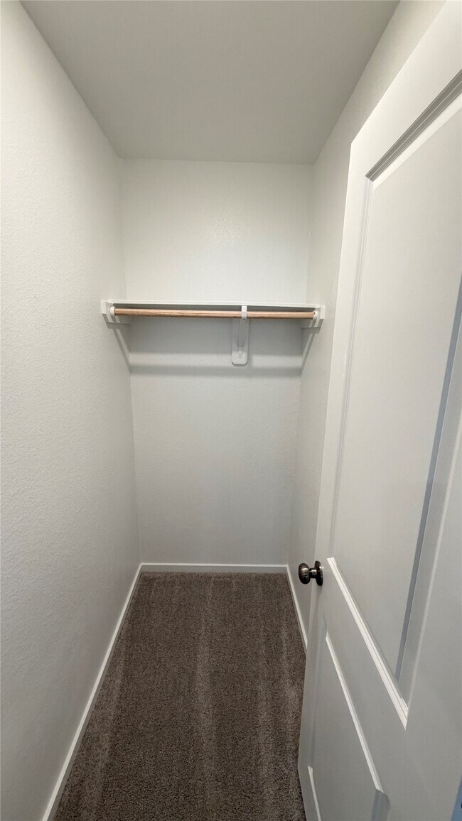 Building Photo - 9226 Speckled Trout Dr