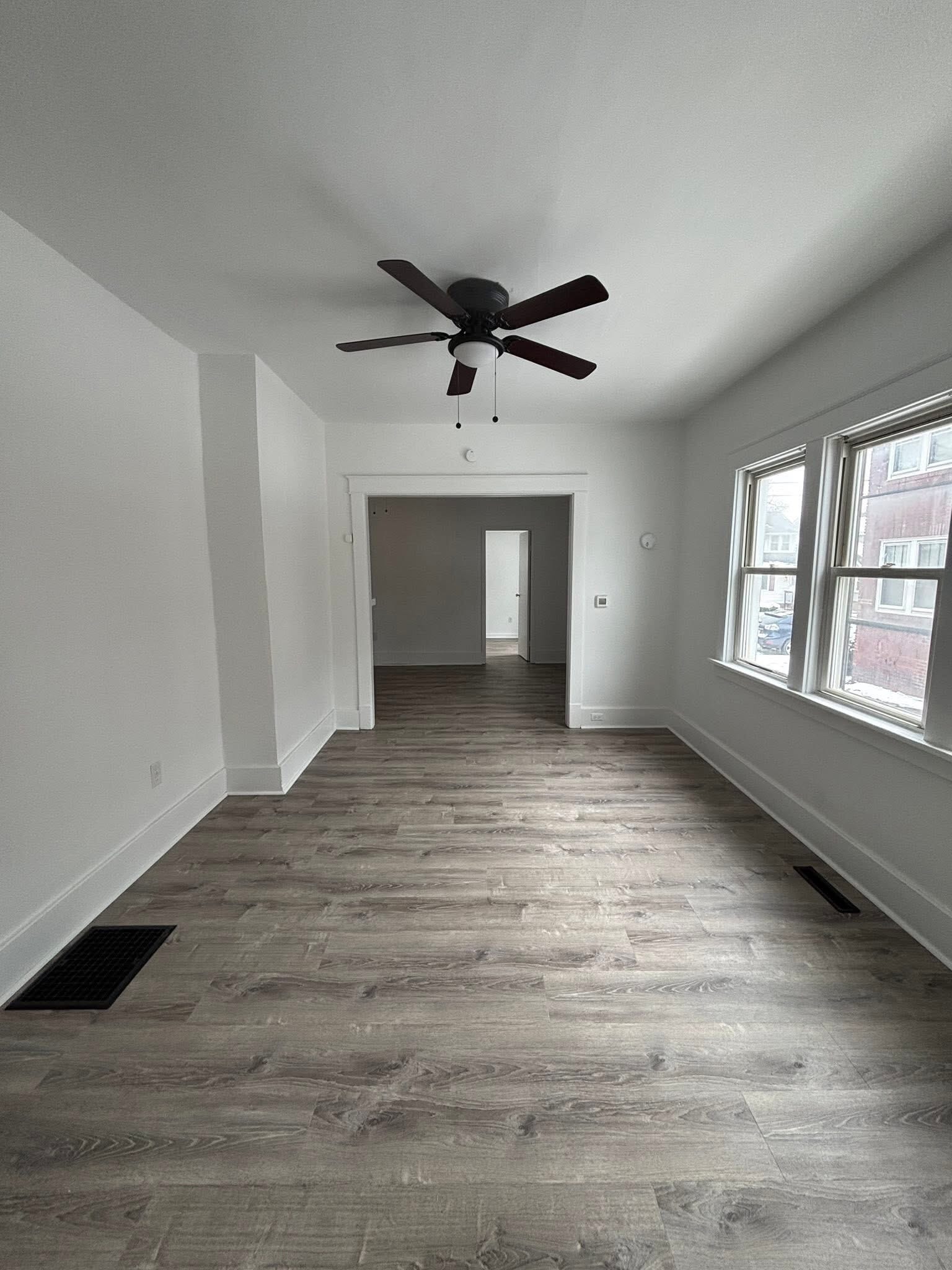Dining room - 504 W 29th St