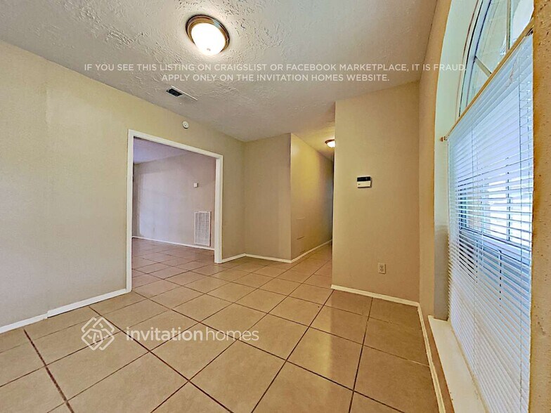 Building Photo - 2850 Mayflower Landing Ct