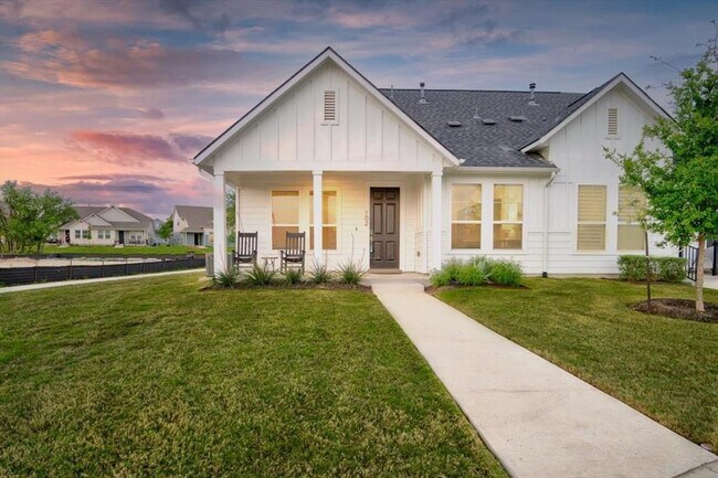 Primary Photo - 125 Harborside Dr
