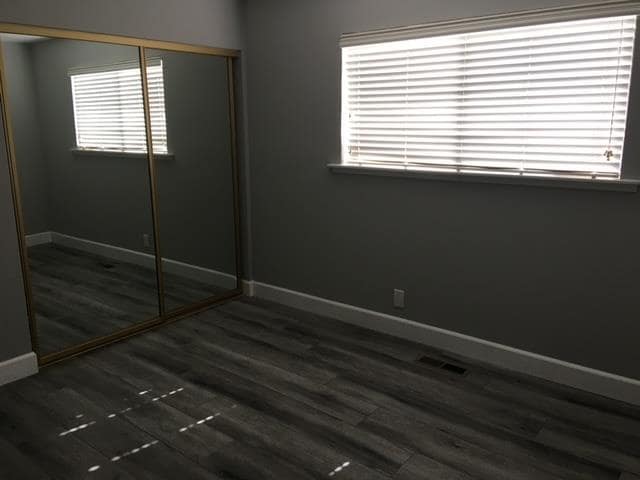 Building Photo - 502 Hope Terrace