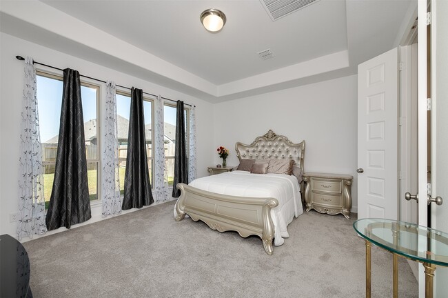 Building Photo - 20519 Bronco Rdg Dr