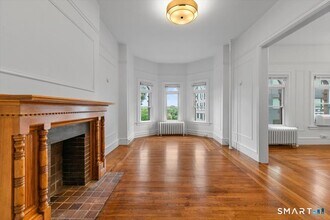 Building Photo - 284 Orange St