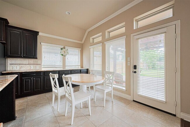 Building Photo - 19 Bear Grove Dr