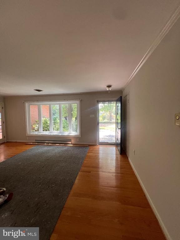 Building Photo - 245 Treeline Dr