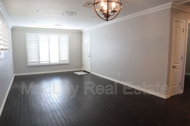 Building Photo - 4201 N 35th St