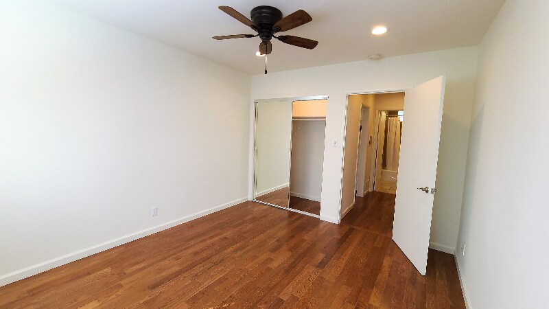 Building Photo - 2226 S Carmelina Ave